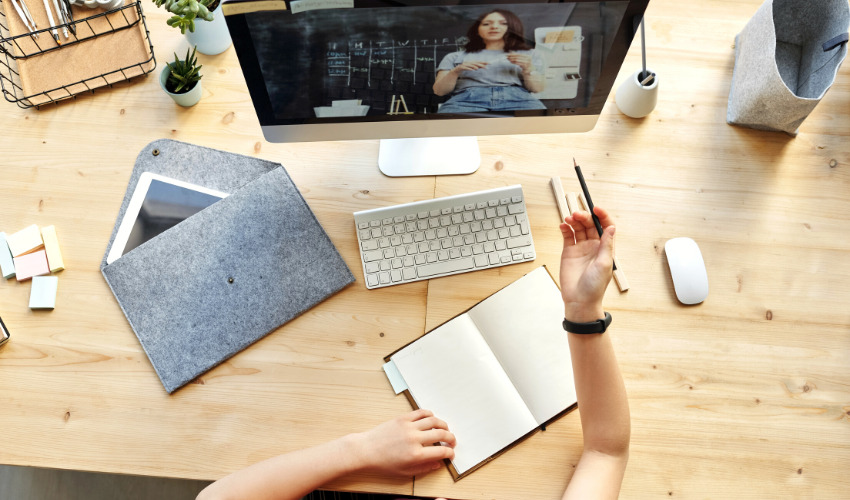 Interactive PDFs in E-Learning